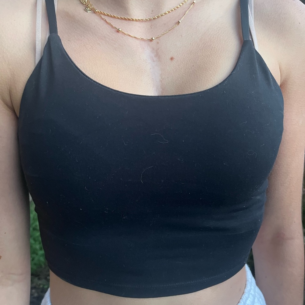 Fitted black tank